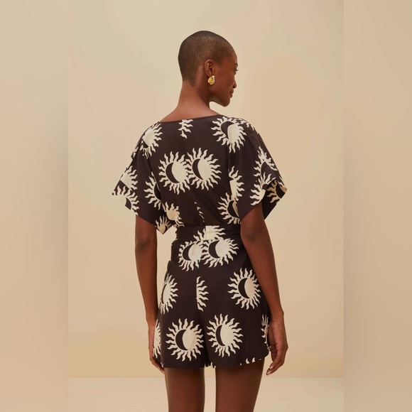 FARM RIO Black Sunny Moon Lenzing™ Ecovero™ Euroflax™ Romper - Picture 4 of 4